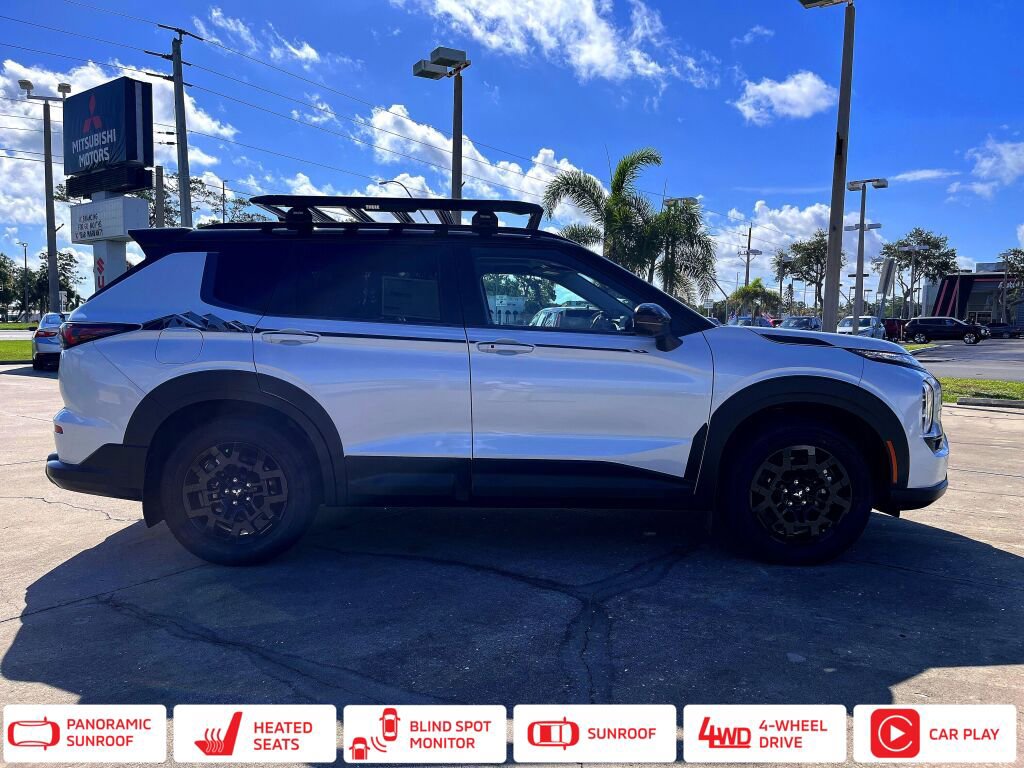 New 2025 Mitsubishi Outlander Trail Edition image 2
