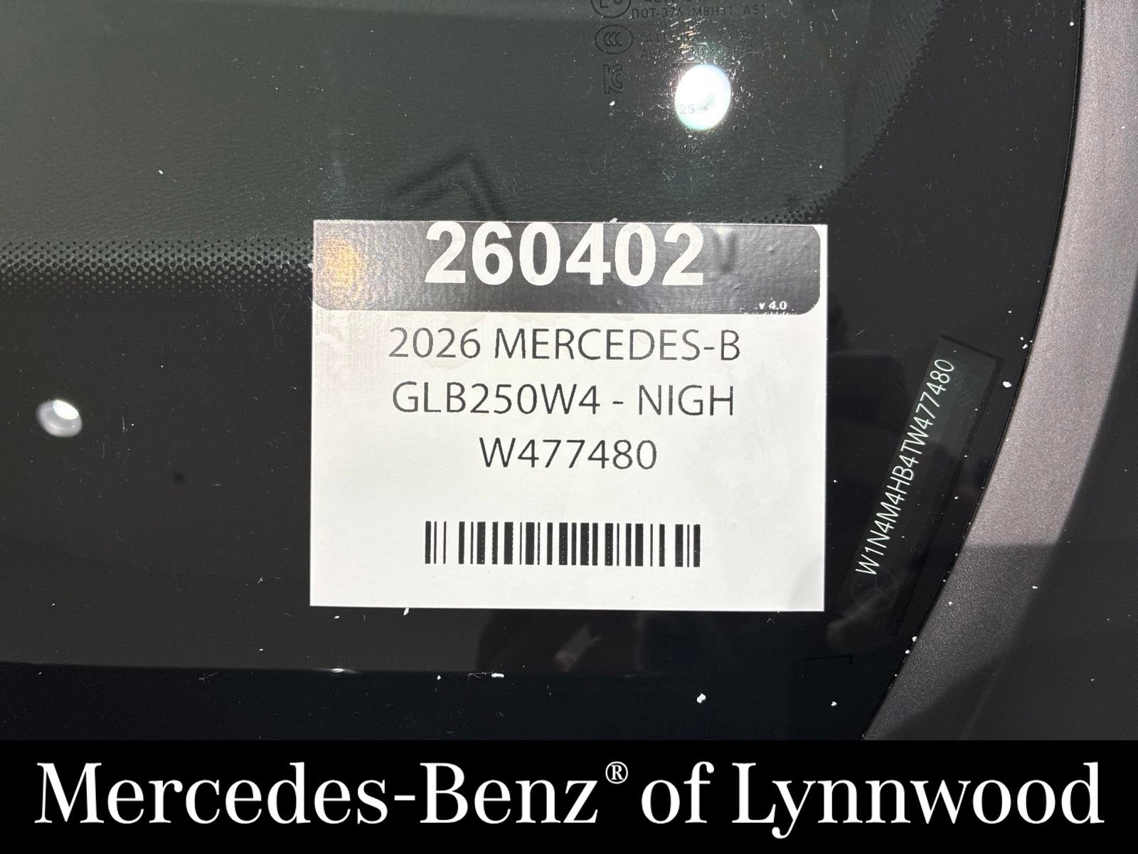New 2026 Mercedes-Benz GLB 250 4MATIC image 13