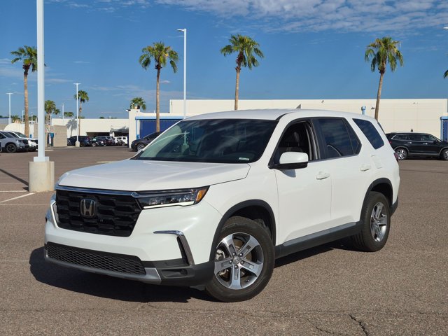 Used 2024 Honda Pilot EX-L image 3