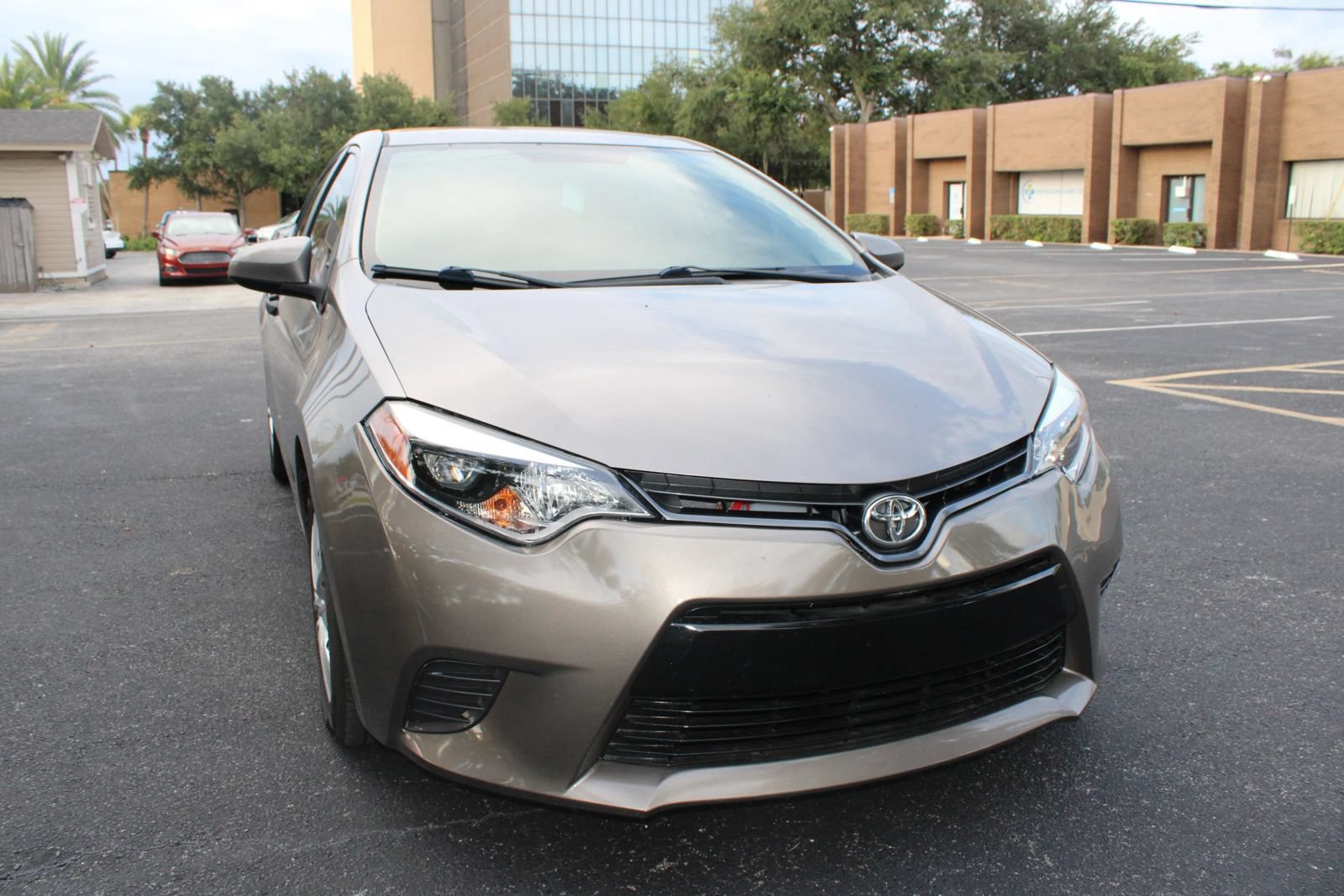 Used 2016 Toyota Corolla LE FWD image 20