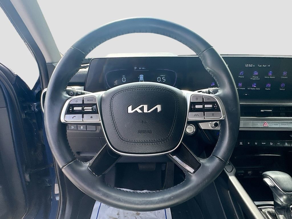 Certified 2024 Kia Telluride S w/ S Sunroof Package AWD/4WD image 14