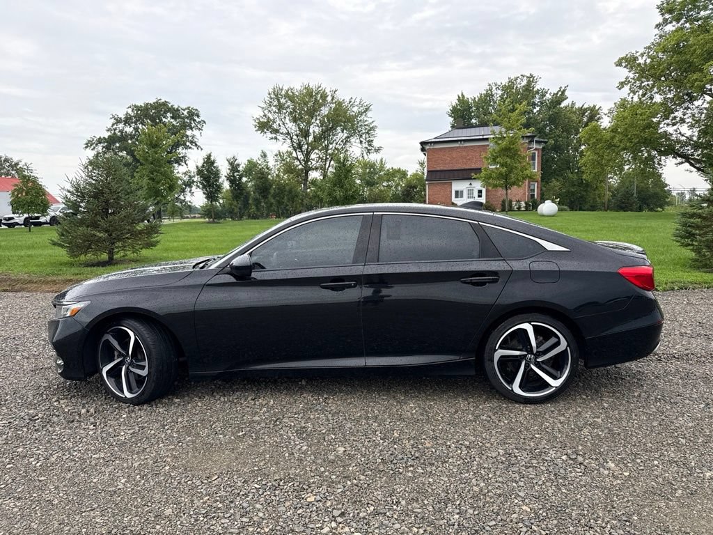 Used 2018 Honda Accord Sport image 6