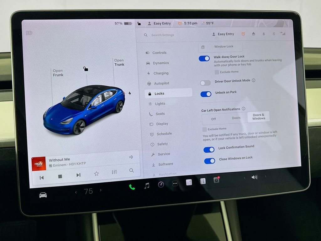 Used 2018 Tesla Model 3 Long Range image 23