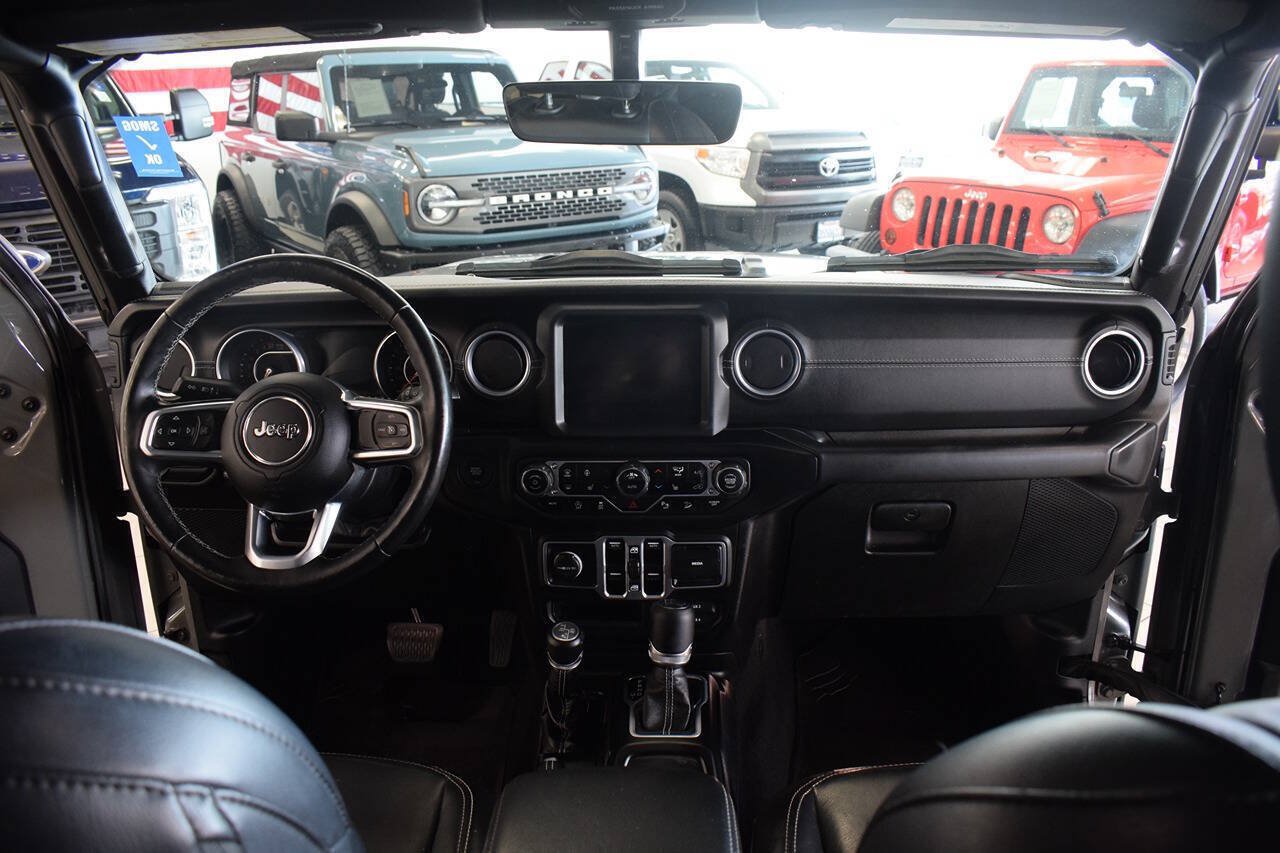 Used 2018 Jeep Wrangler Unlimited Sahara AWD/4WD image 20