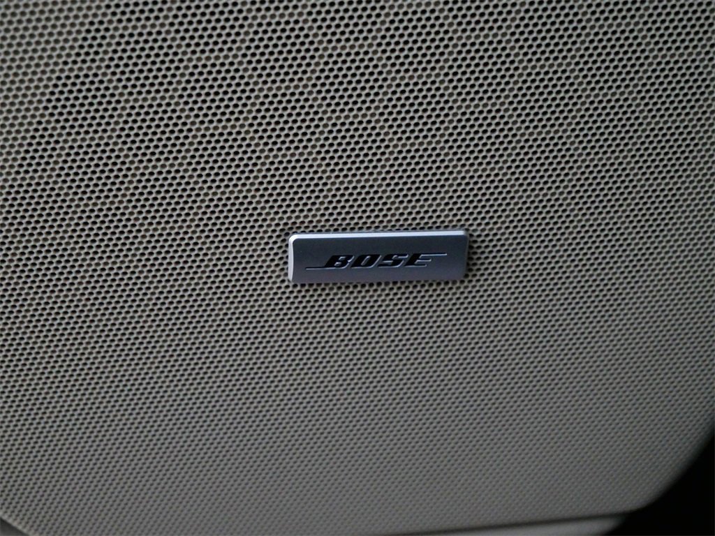 Used 2017 Cadillac XT5 Luxury w/ Driver Awareness Package image 16