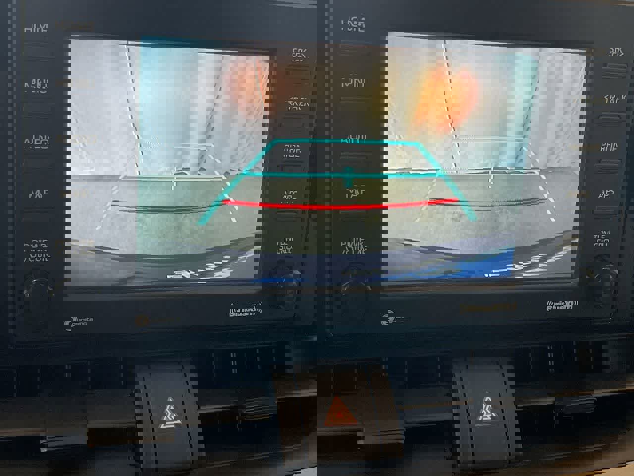 Used 2020 Toyota RAV4 XLE w/ Convenience Package image 17