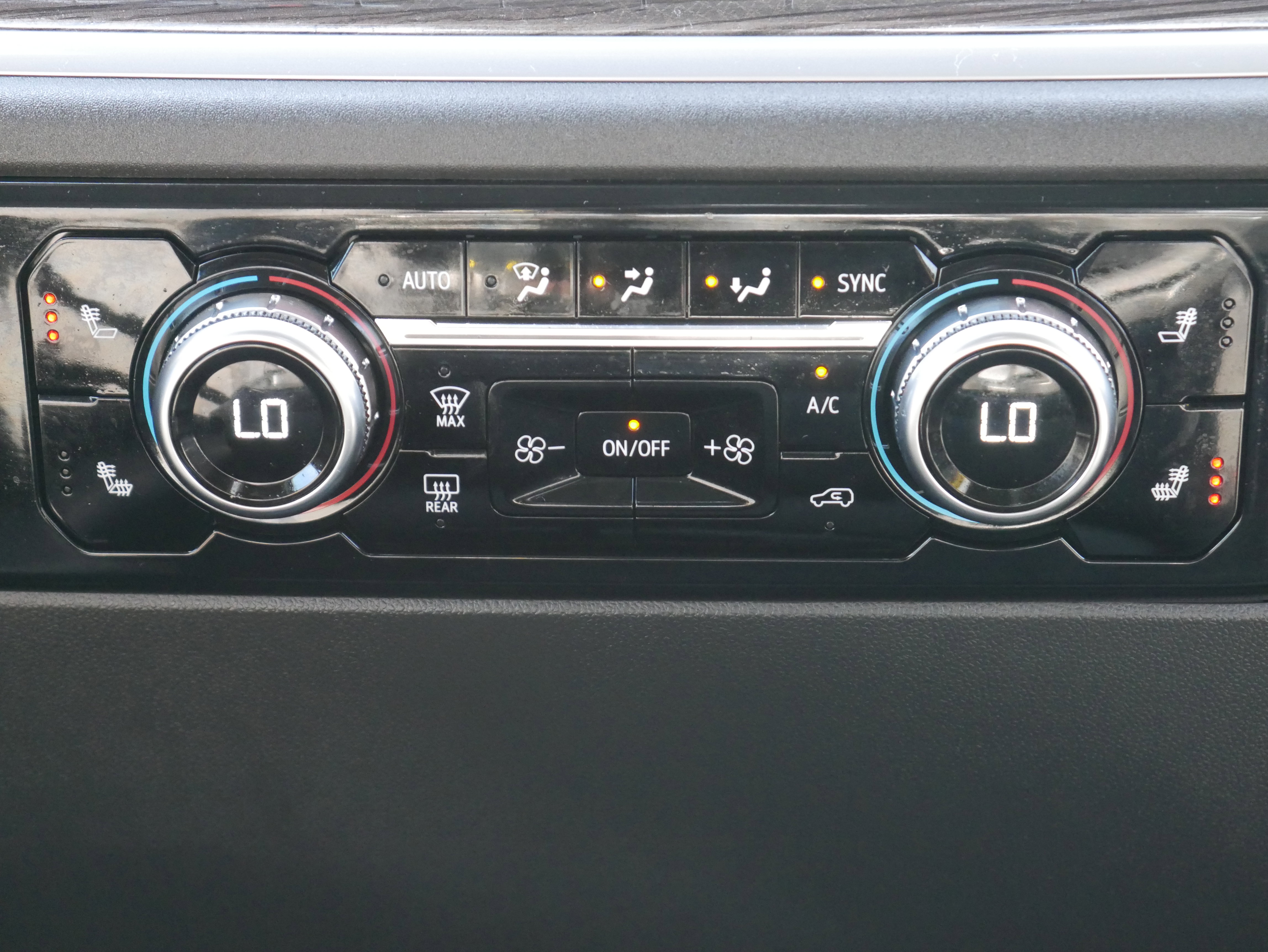 Certified 2025 GMC Sierra 1500 Elevation image 21