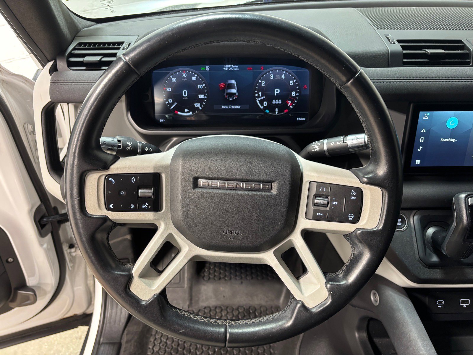 Used 2021 Land Rover Defender 90 S AWD/4WD image 18