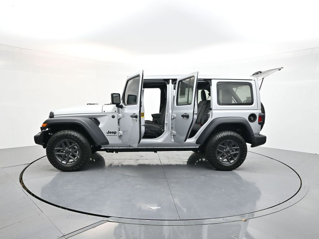 Used 2024 Jeep Wrangler Sport S image 42