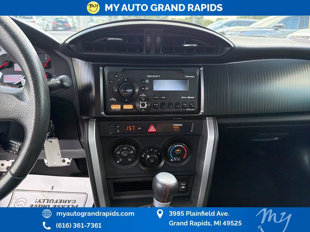 Used 2013 Scion FR-S RWD image 20