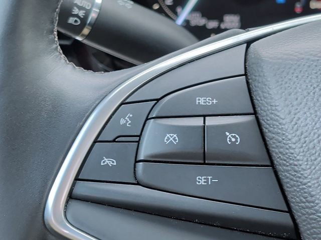 Used 2017 Cadillac XT5 Luxury w/ Driver Awareness Package image 10