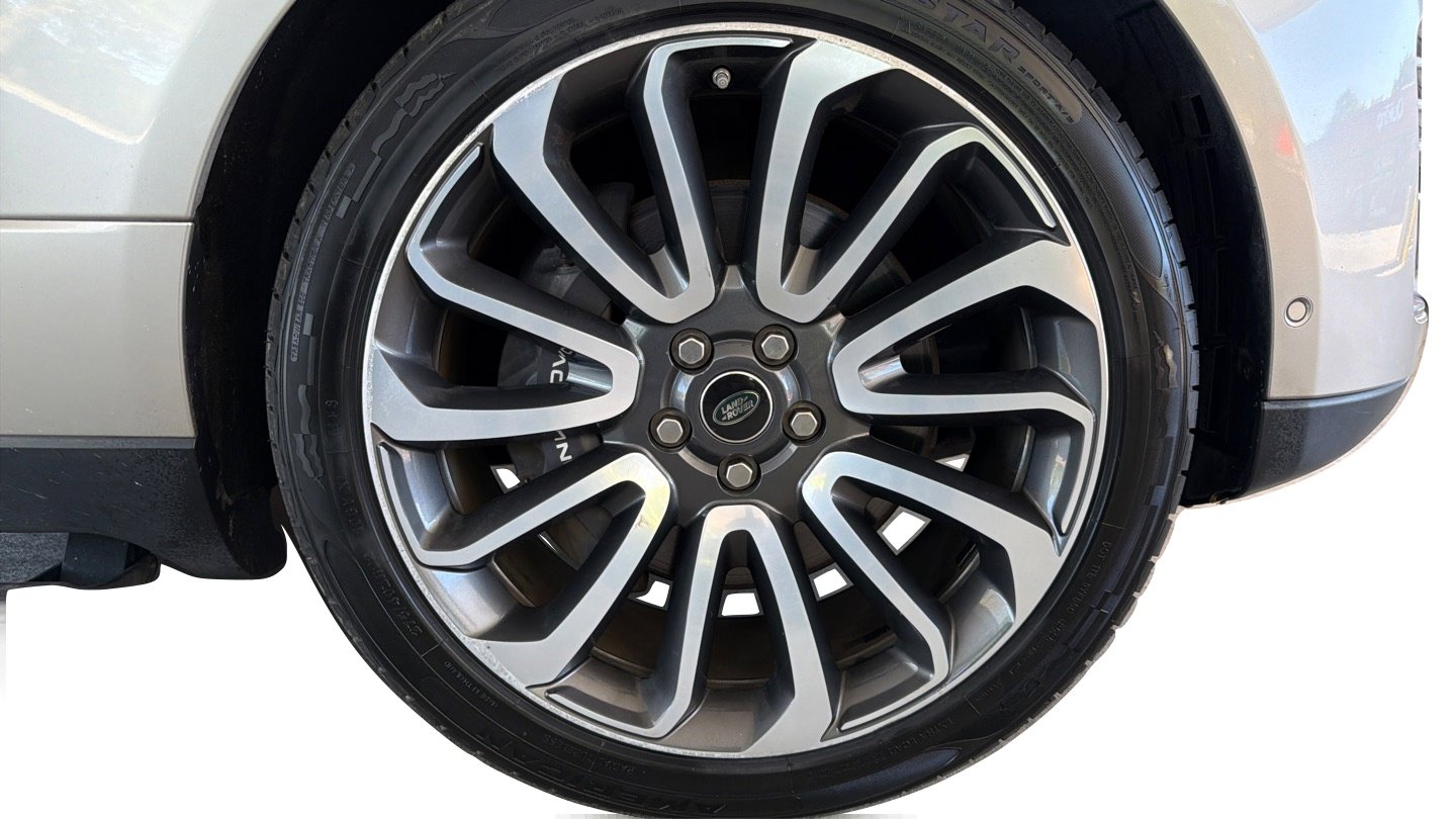 Used 2018 Land Rover Range Rover Supercharged AWD/4WD image 51