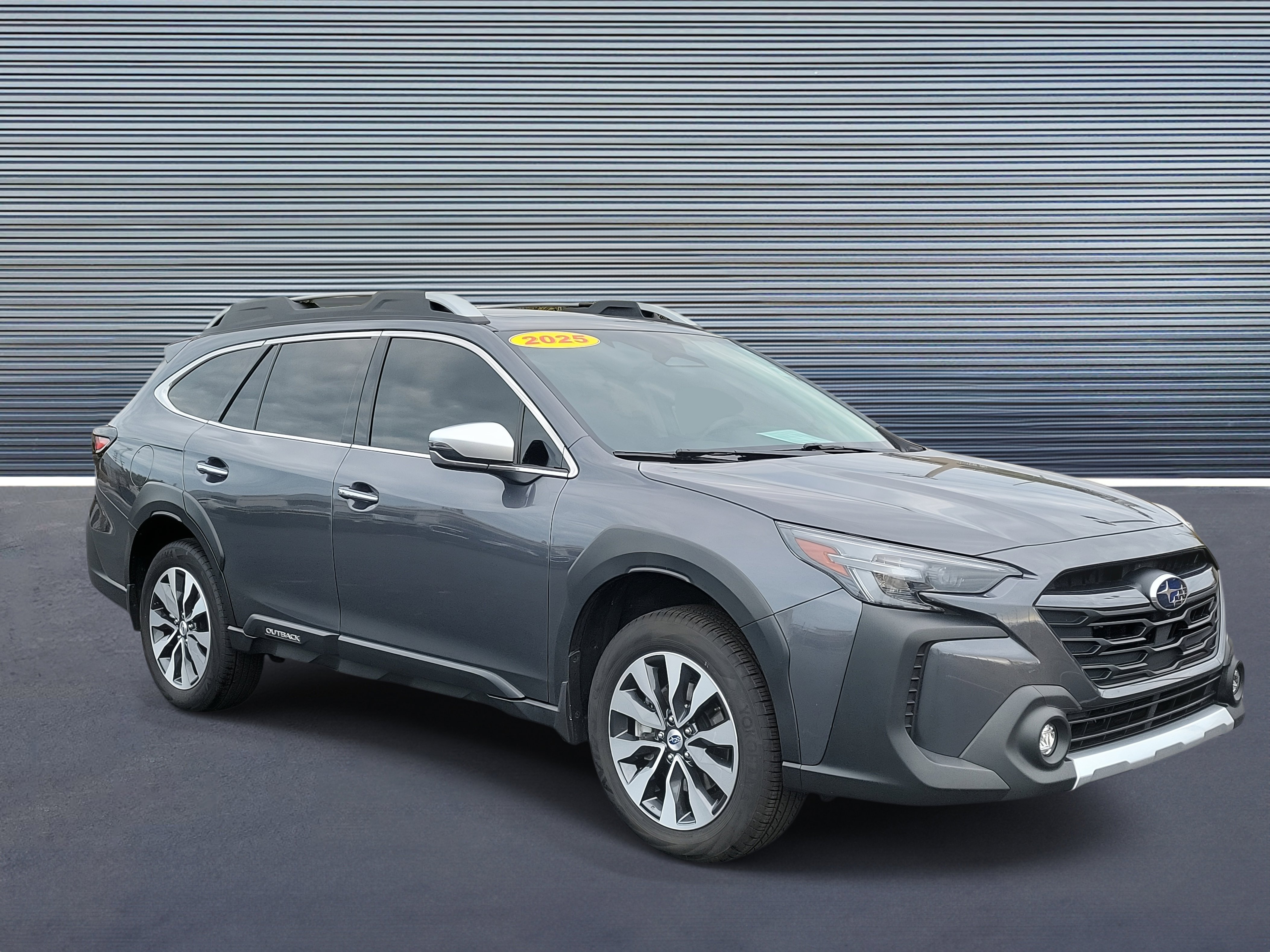 Used 2025 Subaru Outback Touring XT w/ Popular Package #2 video 2