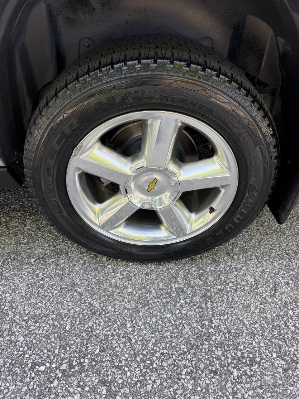 Used 2012 Chevrolet Suburban LTZ AWD/4WD image 25
