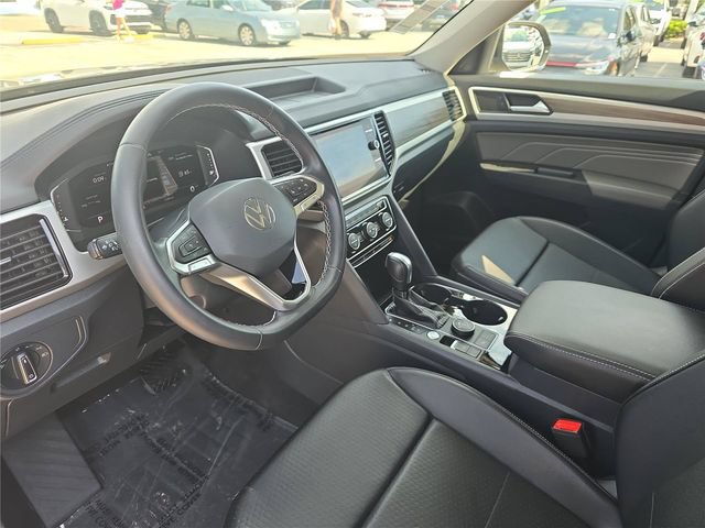 Used 2022 Volkswagen Atlas SEL AWD/4WD image 17