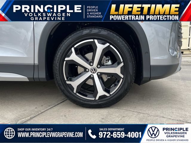 New 2026 Volkswagen Tiguan SE FWD image 8