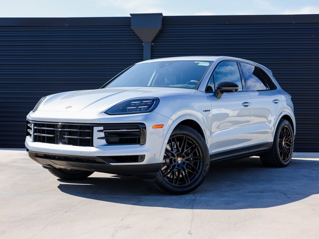 New 2026 Porsche Cayenne E-Hybrid image 1