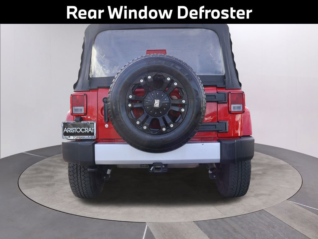 Used 2013 Jeep Wrangler Unlimited Sahara w/ Connectivity Group image 7