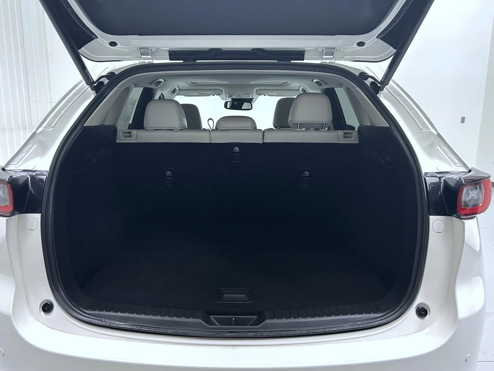 Certified 2025 MAZDA CX-5 AWD 2.5 S w/ Premium Plus Pkg image 9