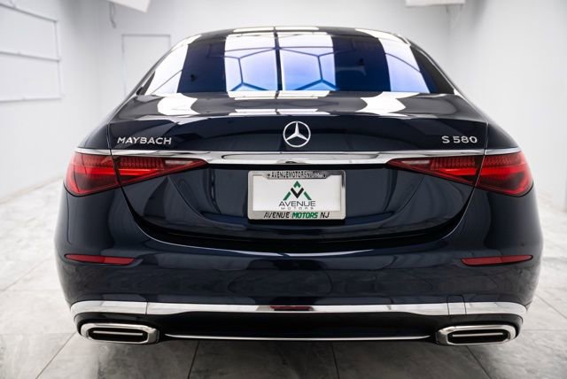 Used 2025 Mercedes-Benz Maybach S 580 4MATIC image 16