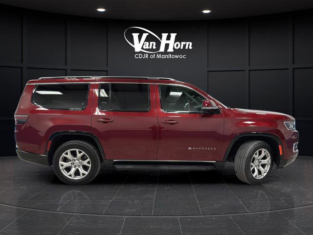 Used 2022 Jeep Wagoneer Series II AWD/4WD image 2