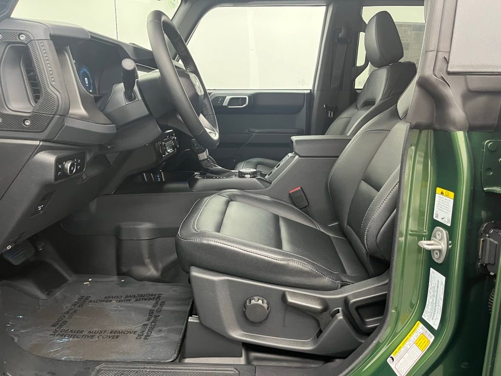 New 2025 Ford Bronco Badlands image 19