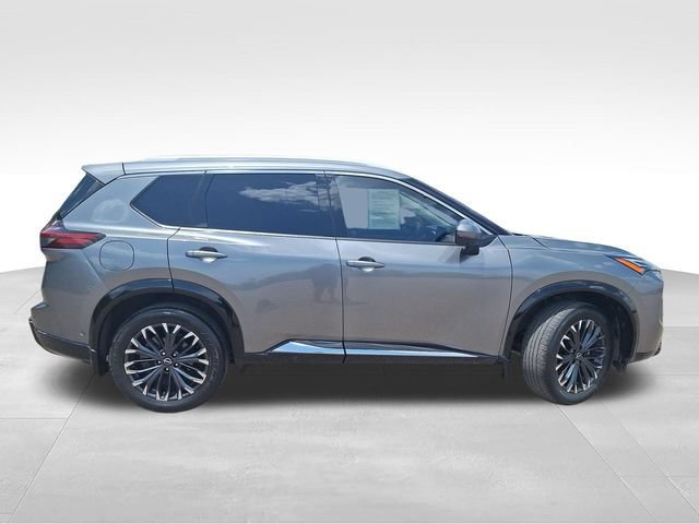 Certified 2024 Nissan Rogue Platinum AWD/4WD image 9