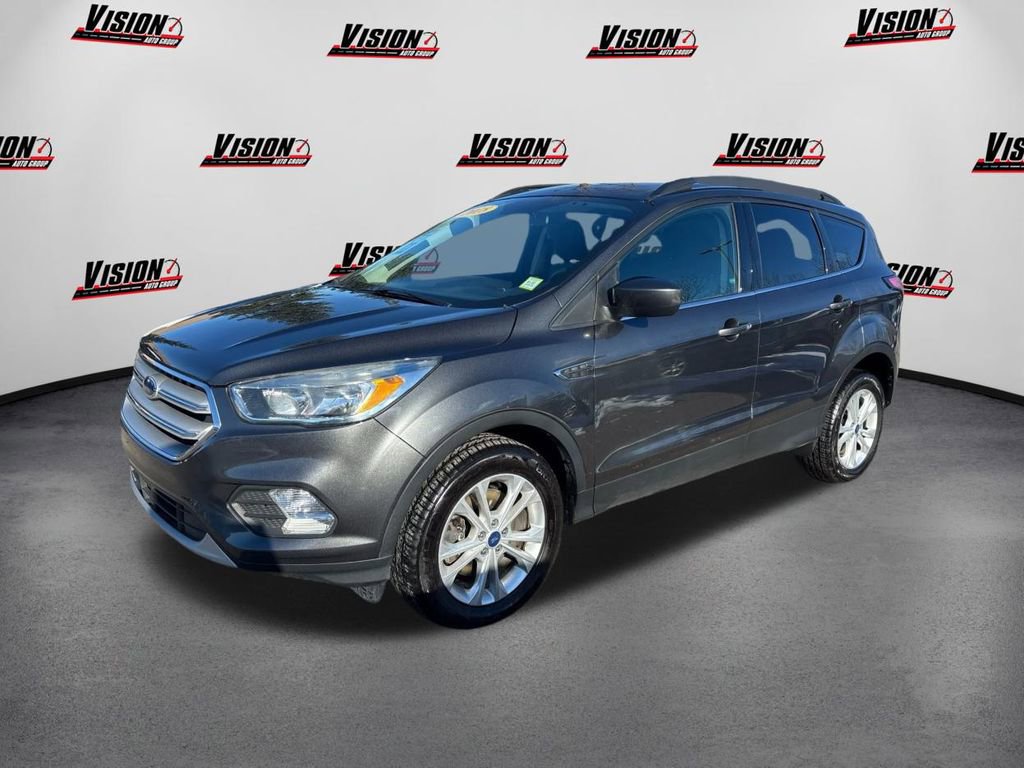 Used 2018 Ford Escape SE w/ SE Sync 3 Package