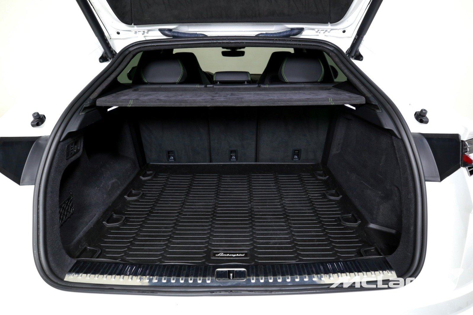 Used 2022 Lamborghini Urus AWD/4WD image 20