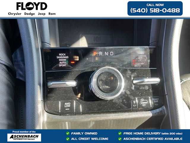 New 2024 Jeep Grand Cherokee Trailhawk w/ Advanced Protech Group II image 20