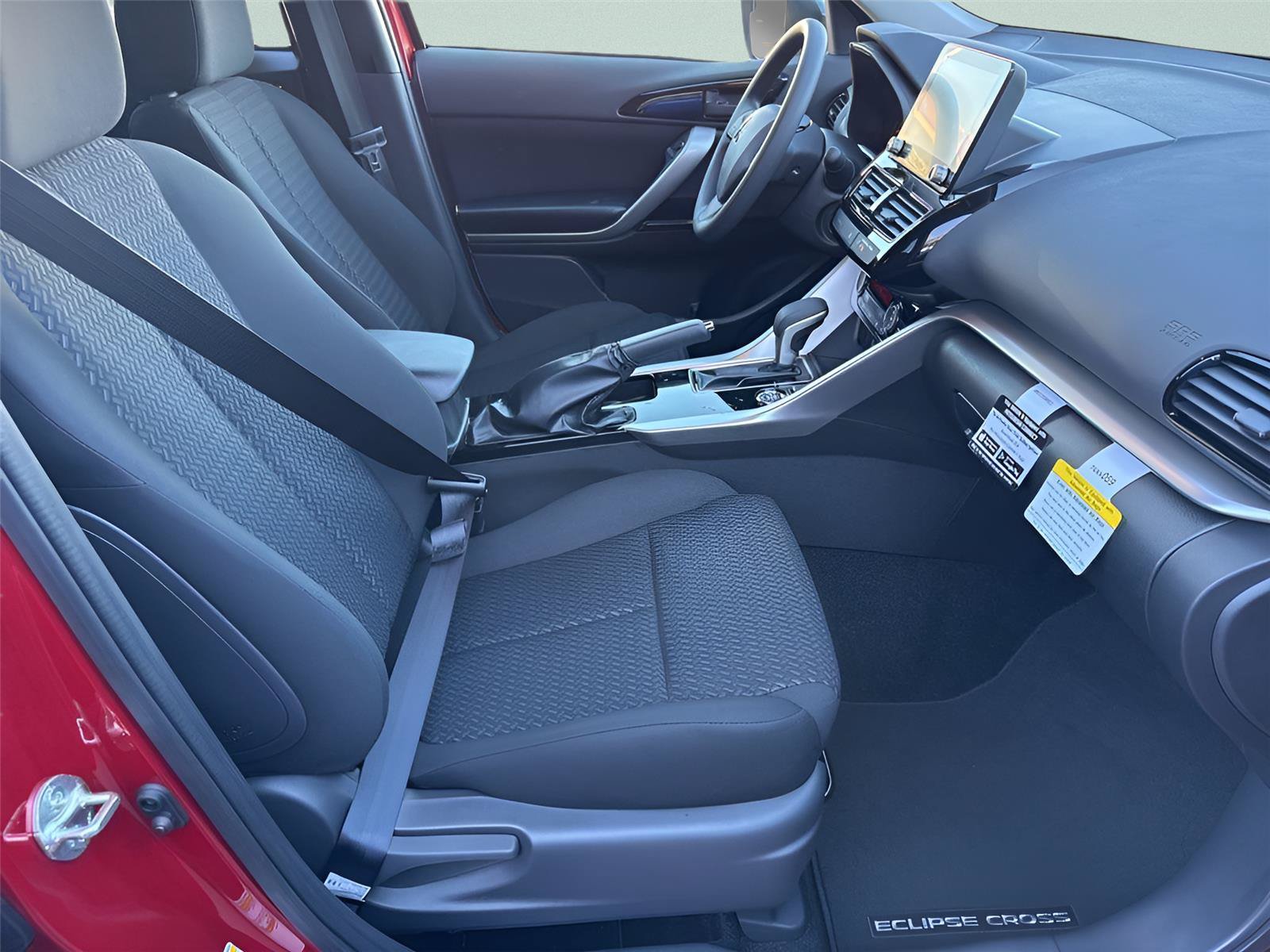 New 2026 Mitsubishi Eclipse Cross LE AWD/4WD image 27