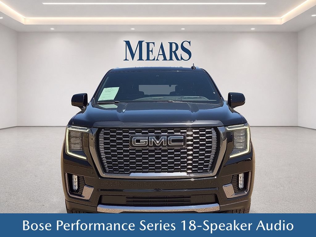 Used 2023 GMC Yukon Denali Ultimate AWD/4WD image 9