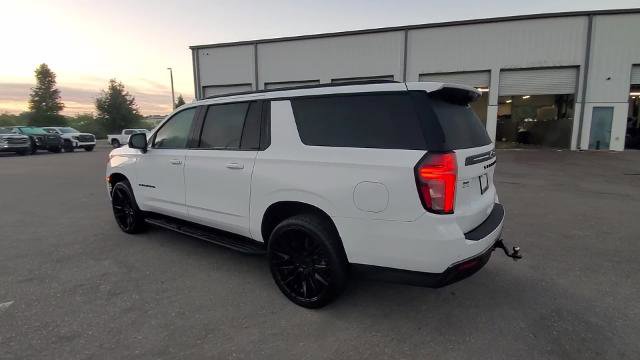 Used 2022 Chevrolet Suburban RST w/ Luxury Package image 43