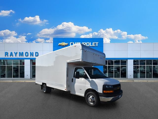 New 2026 Chevrolet Express 3500 w/ Power Convenience Package