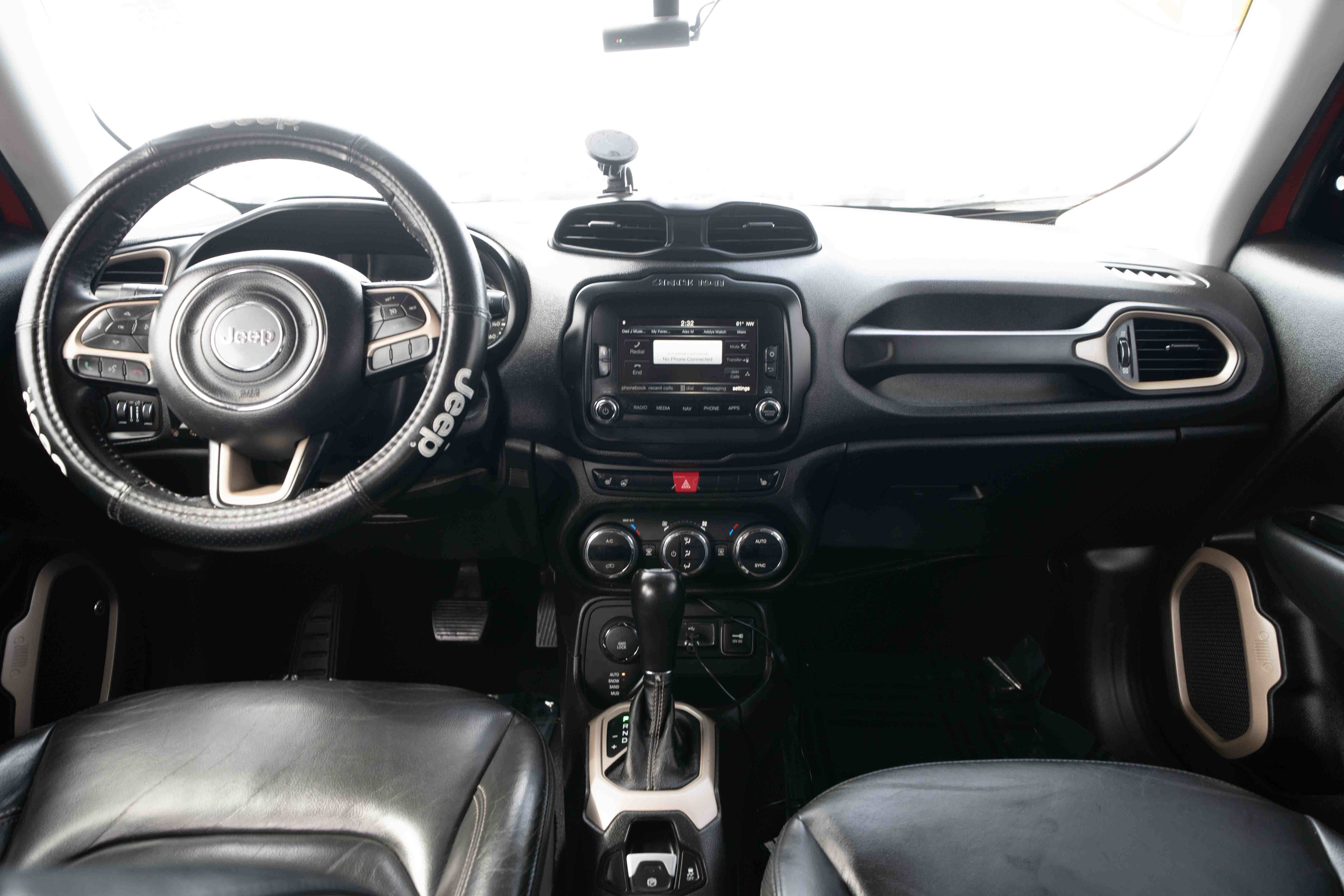 Used 2017 Jeep Renegade Limited image 20