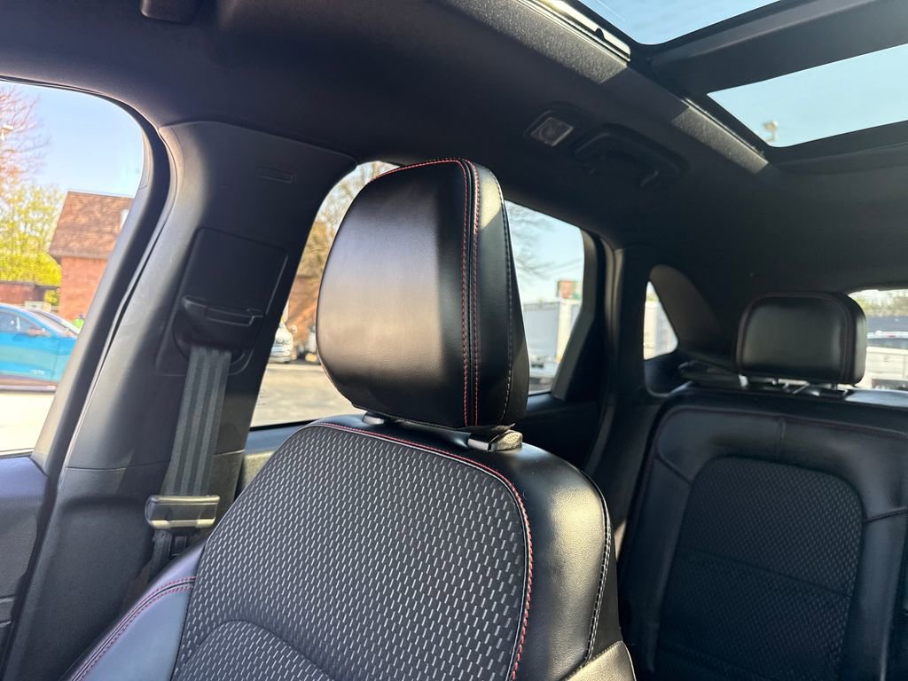 Used 2024 Ford Escape ST-Line w/ Tech Pack #1 image 44