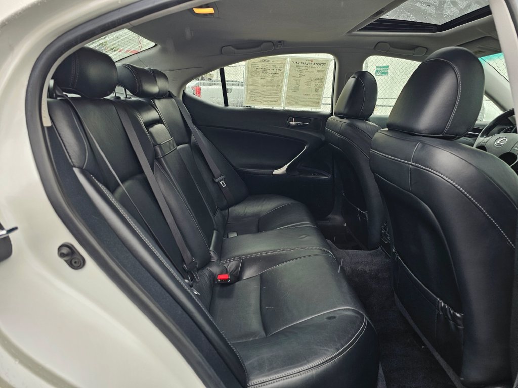 Used 2009 Lexus IS 250 RWD image 12