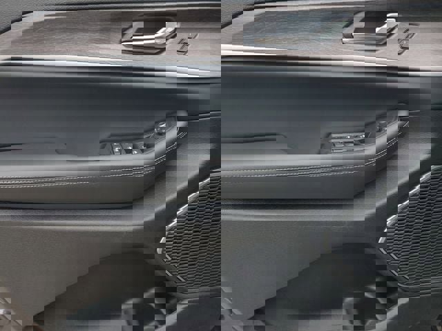 New 2026 Jeep Grand Cherokee L Limited image 24