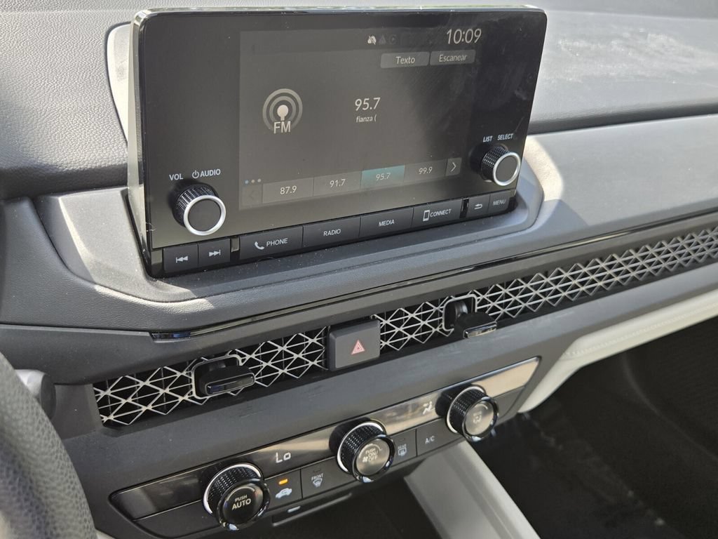 Certified 2024 Honda Accord LX image 20