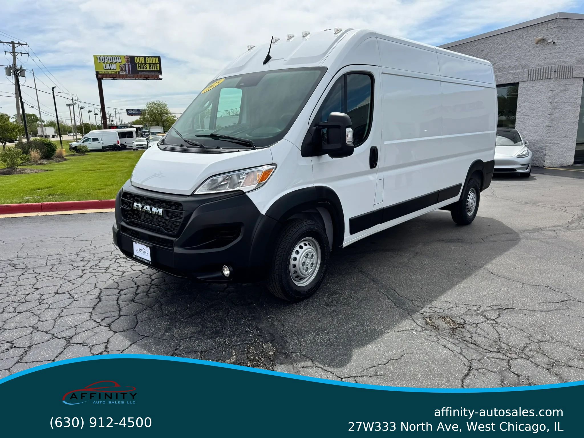 Used 2025 RAM ProMaster 2500 w/ Convenience Group FWD video 1