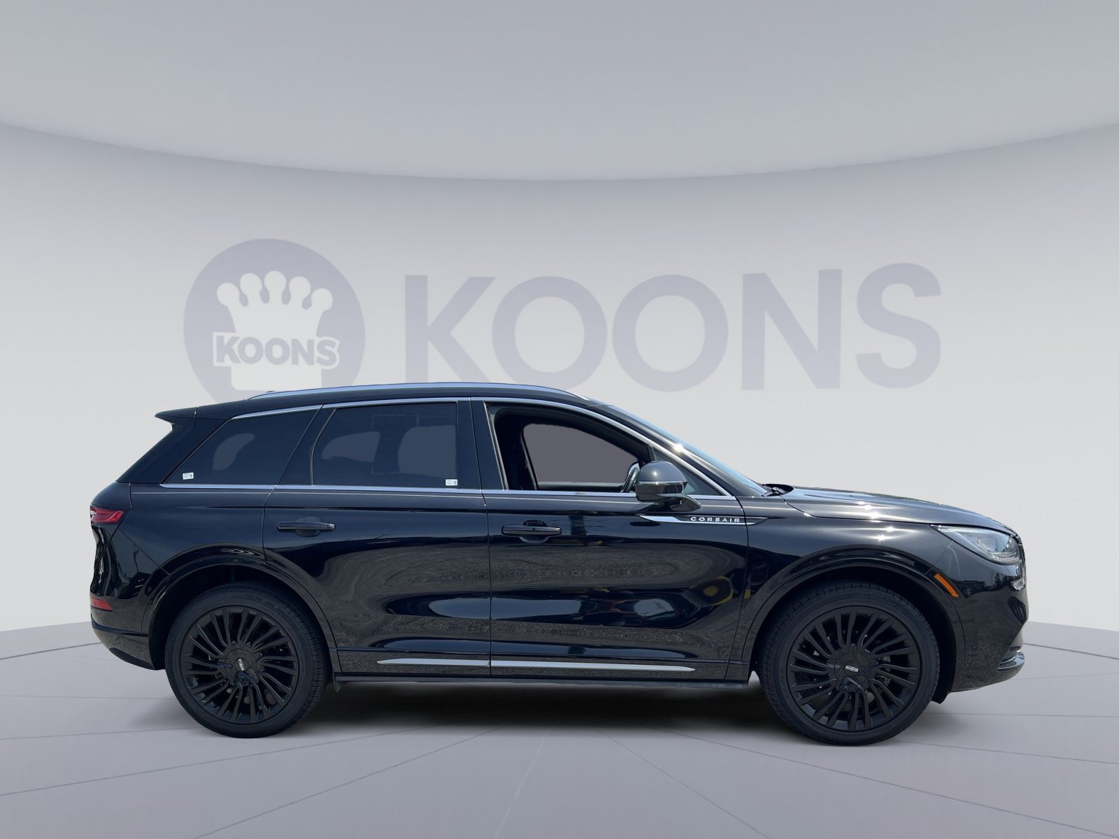 Used 2022 Lincoln Corsair Reserve w/ Luxury Package AWD/4WD image 8