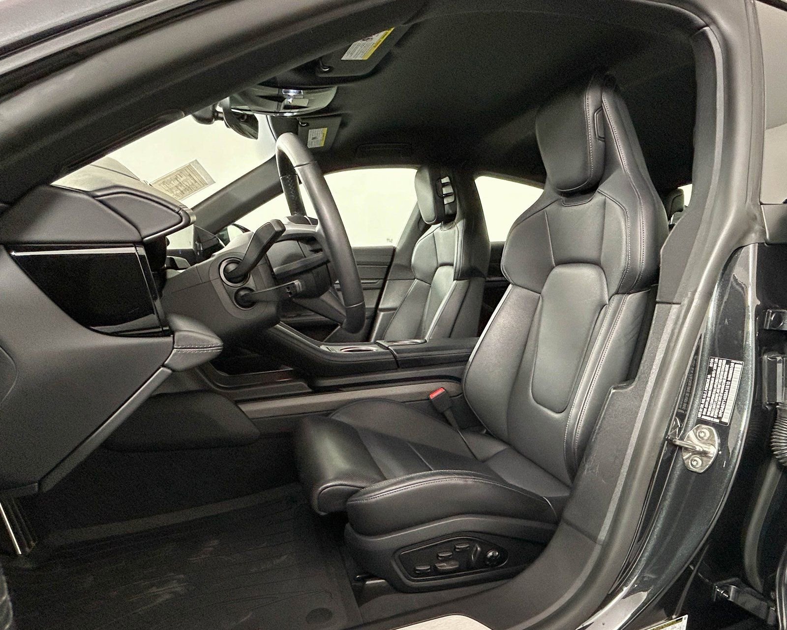 Used 2025 Porsche Taycan 4S image 5