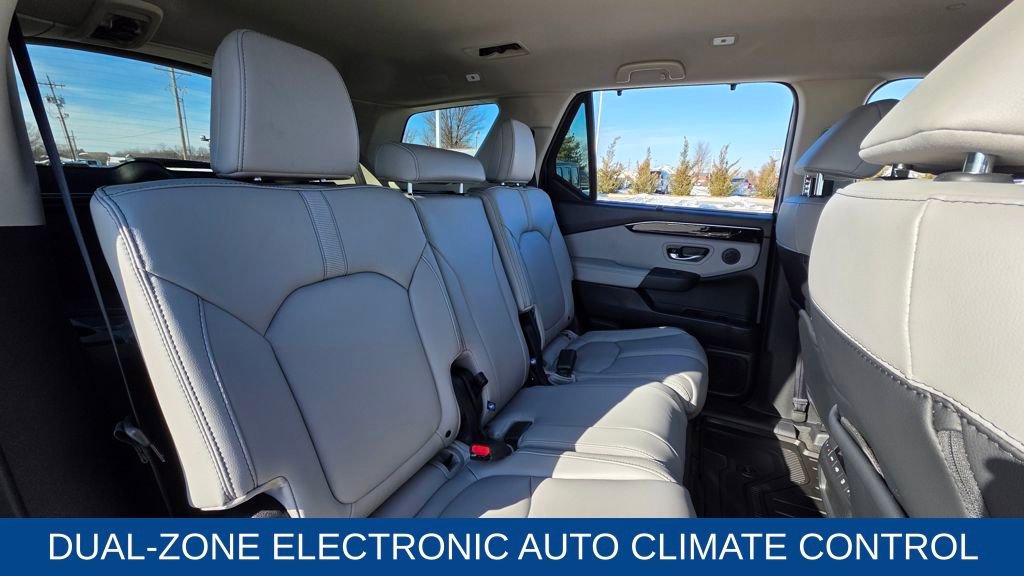 New 2025 Honda Pilot EX-L image 15