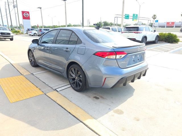 Used 2025 Toyota Corolla SE w/ Convenience Package FWD image 6