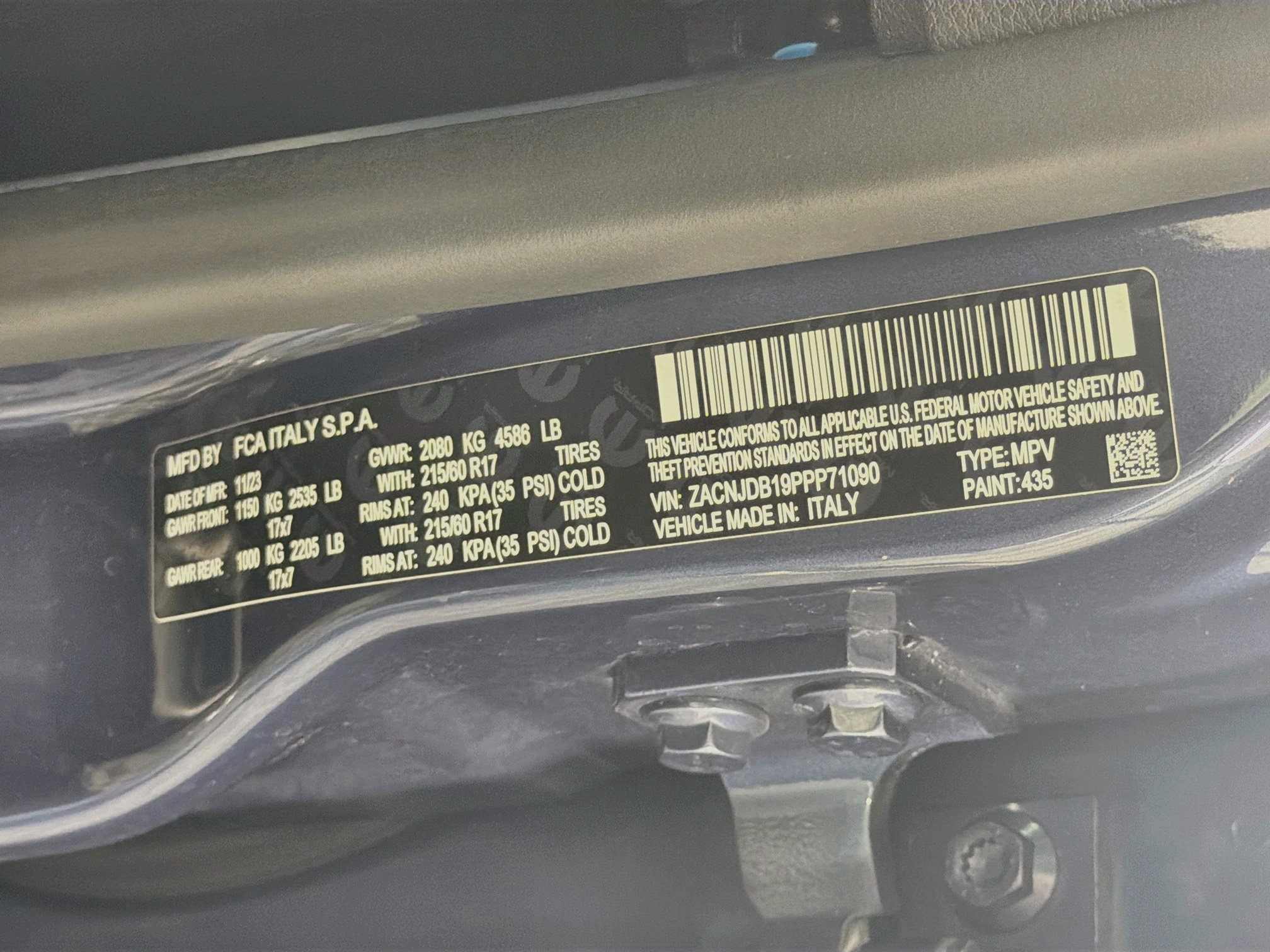 Used 2023 Jeep Renegade Latitude AWD/4WD image 12