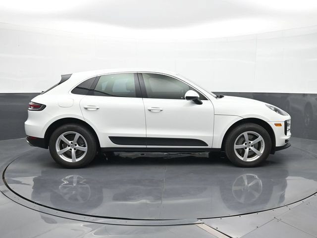 Certified 2021 Porsche Macan S AWD/4WD image 23