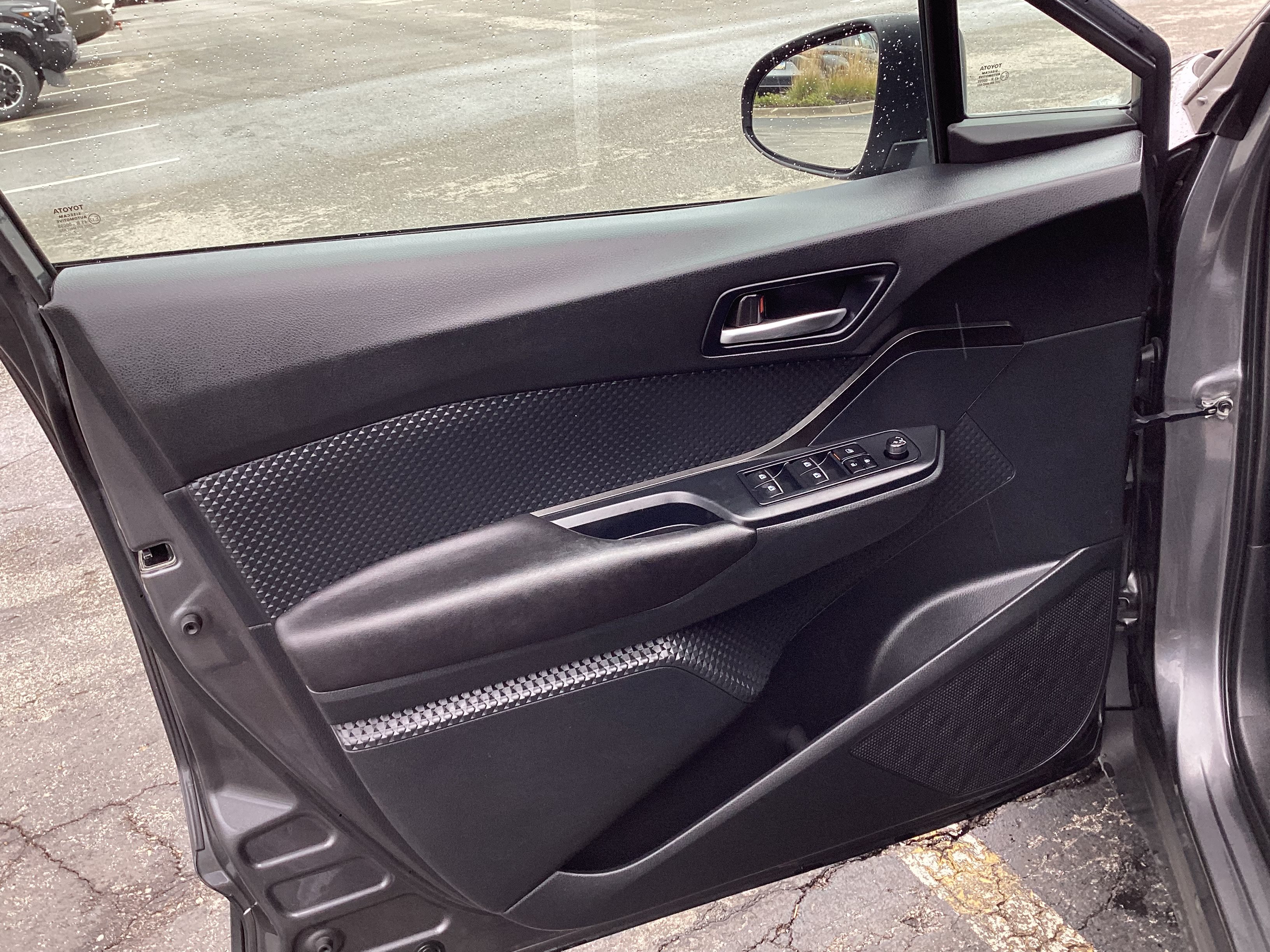 Certified 2018 Toyota C-HR XLE FWD image 14