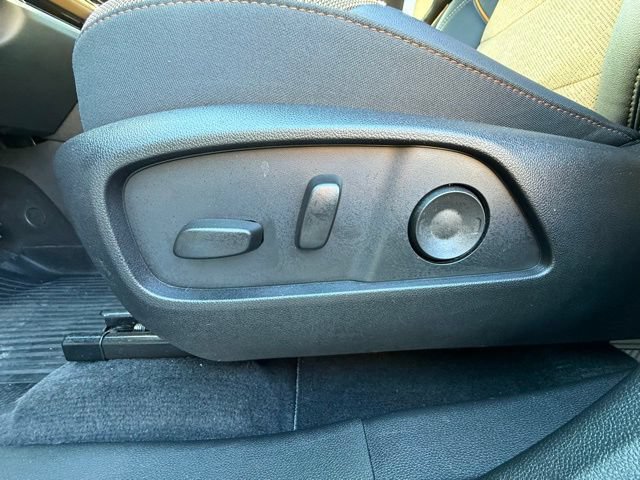 New 2026 Chevrolet Equinox ACTIV w/ Convenience Package III FWD image 14