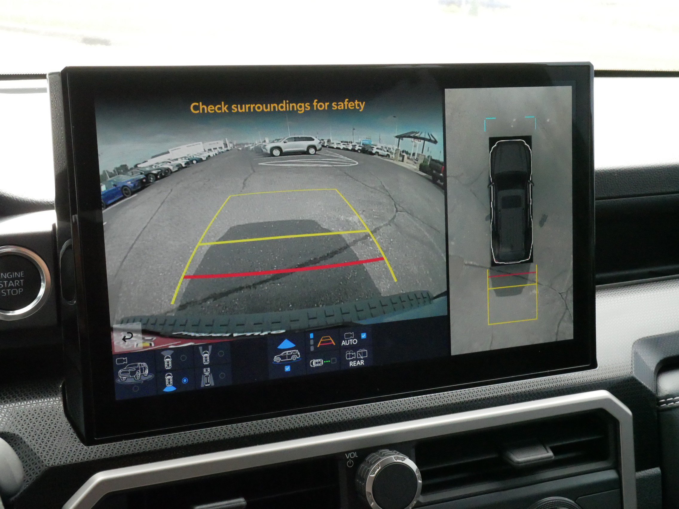 Certified 2025 Toyota 4Runner Limited AWD/4WD image 33