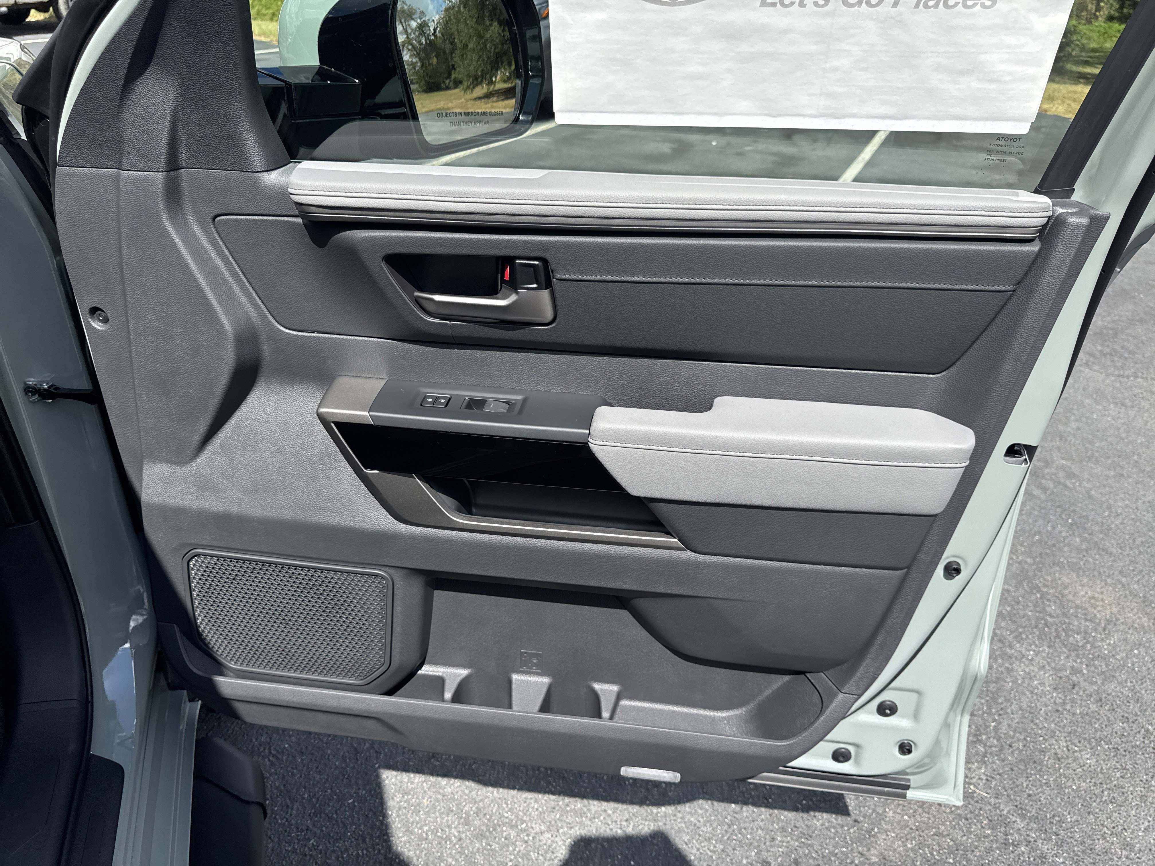 New 2026 Toyota Tundra Limited image 34